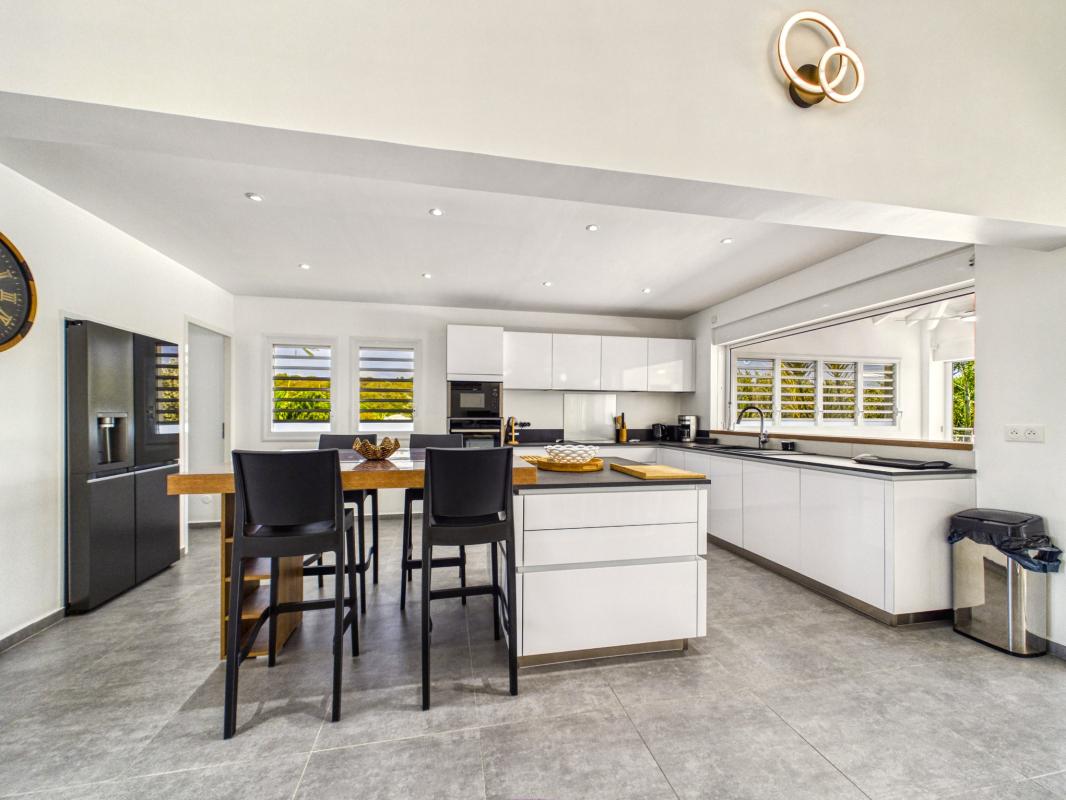 22.Location villa piscine Saint François Guadeloupe_Cuisine